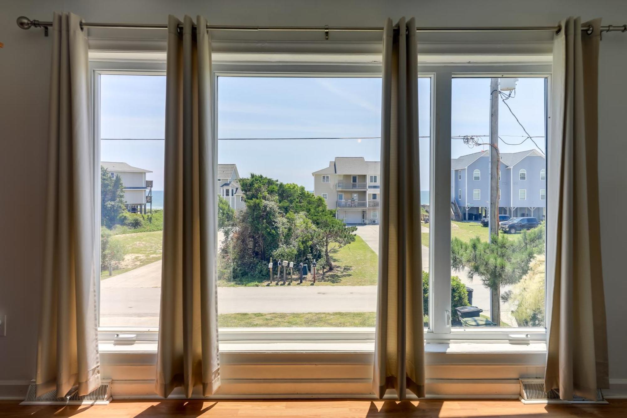 West Of The Moon Ocean Apt With Beach Access! Emerald Isle Kültér fotó