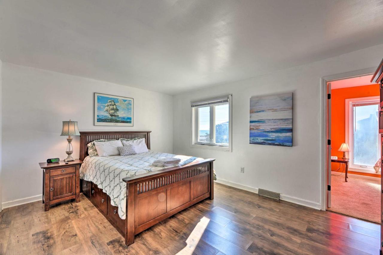 West Of The Moon Ocean Apt With Beach Access! Emerald Isle Kültér fotó