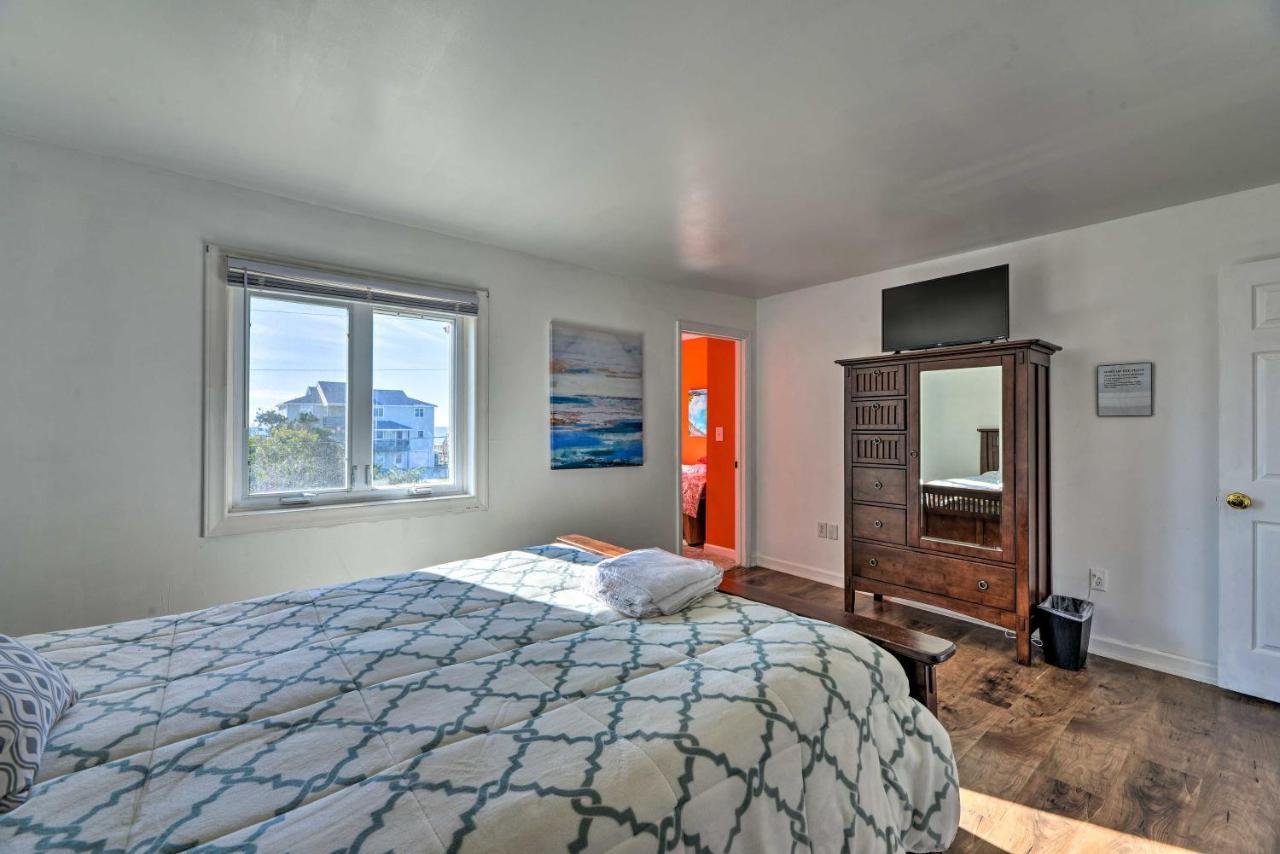 West Of The Moon Ocean Apt With Beach Access! Emerald Isle Kültér fotó